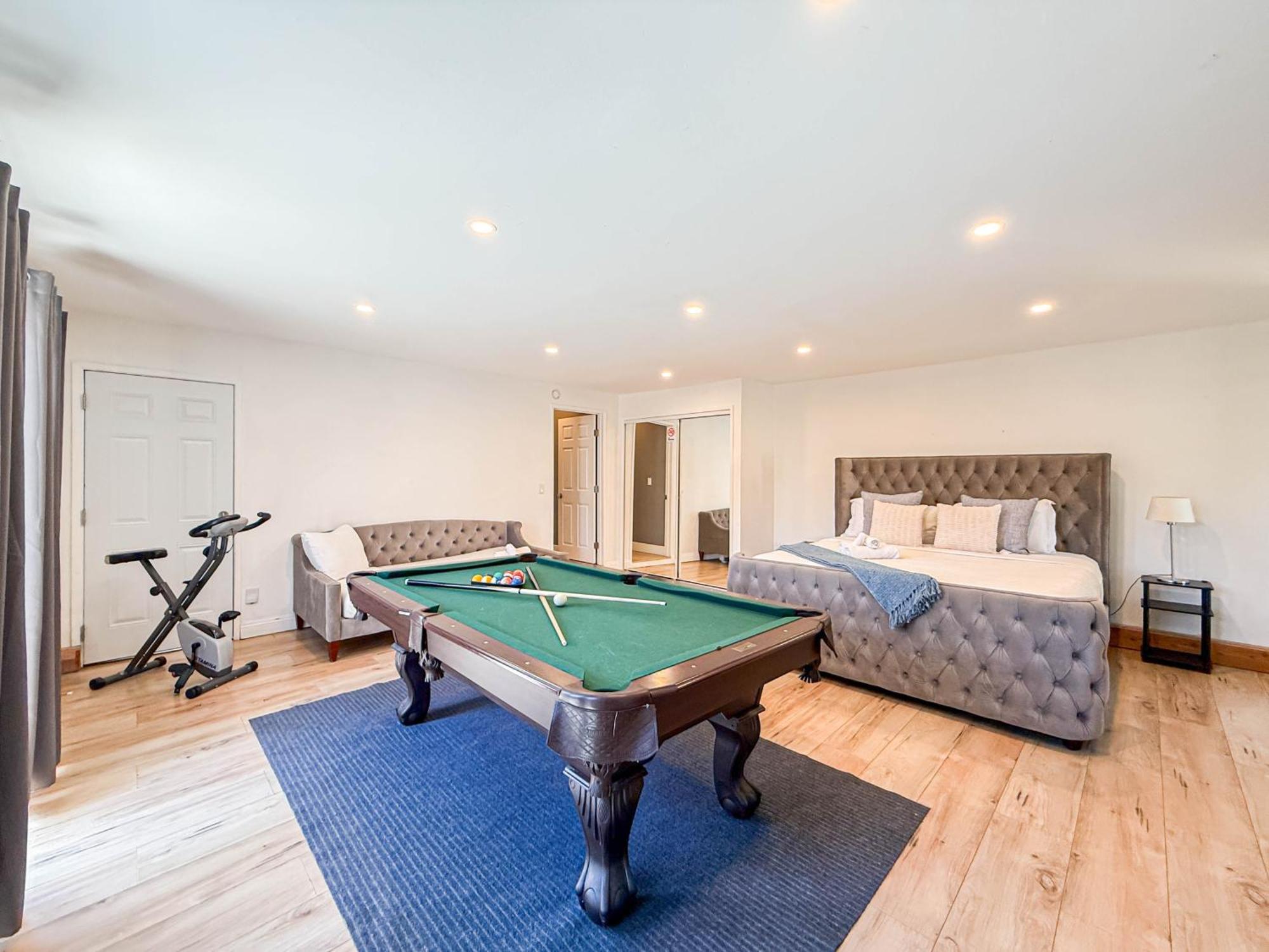 Luxurious 4Br House With Swimming Pool -Fb Villa Los Angeles Kültér fotó